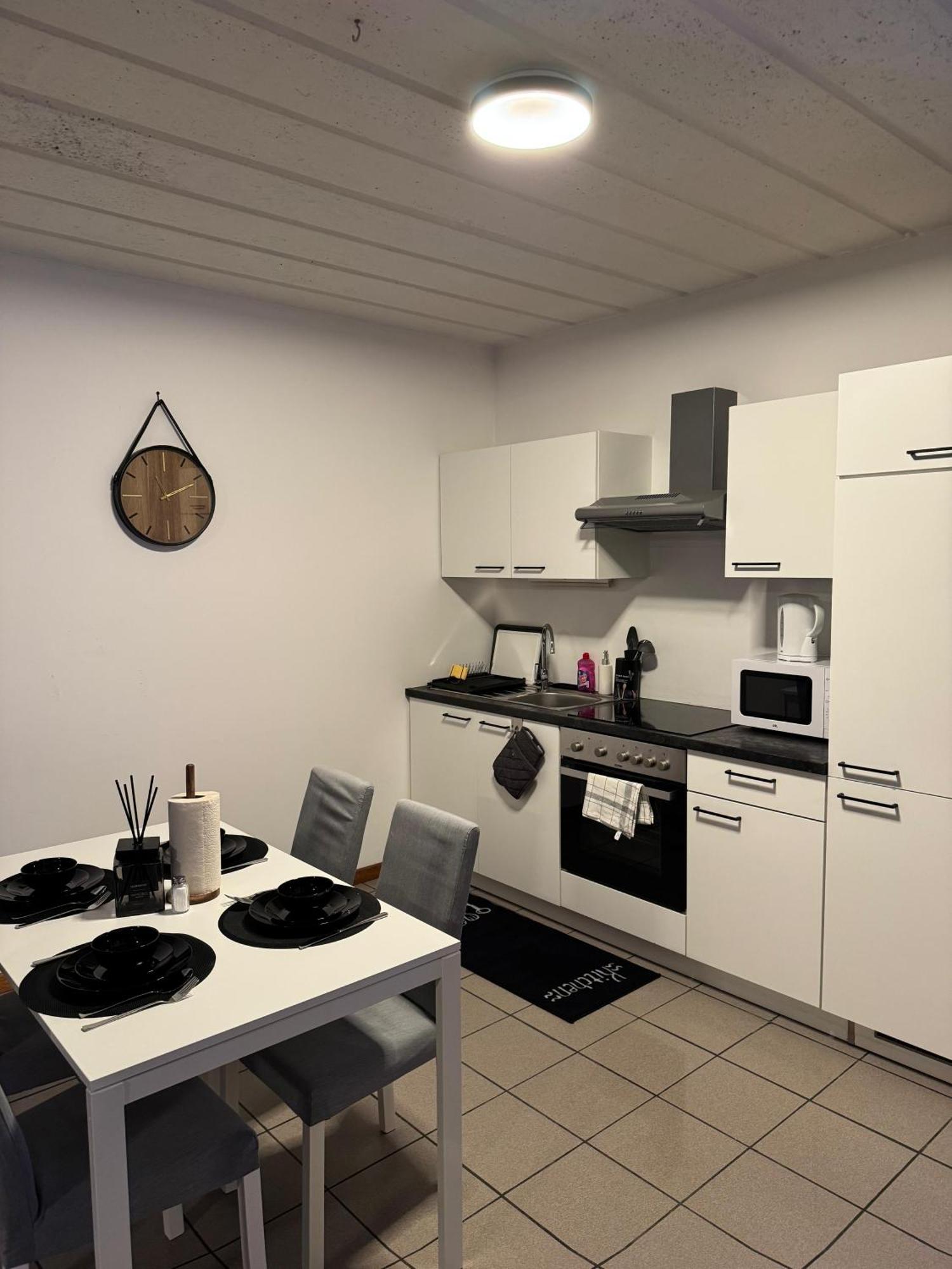 Appartement De Luxe Entierement Renove - Proche Aeroport De Bruxelles, Quartier Chic Exterior foto